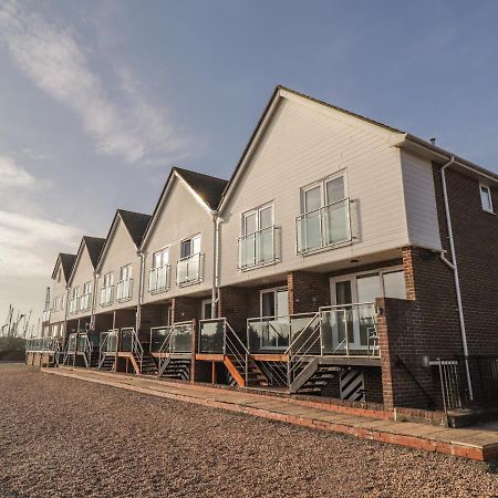 Ferienwohnung 7 Waves Rye Exterior foto